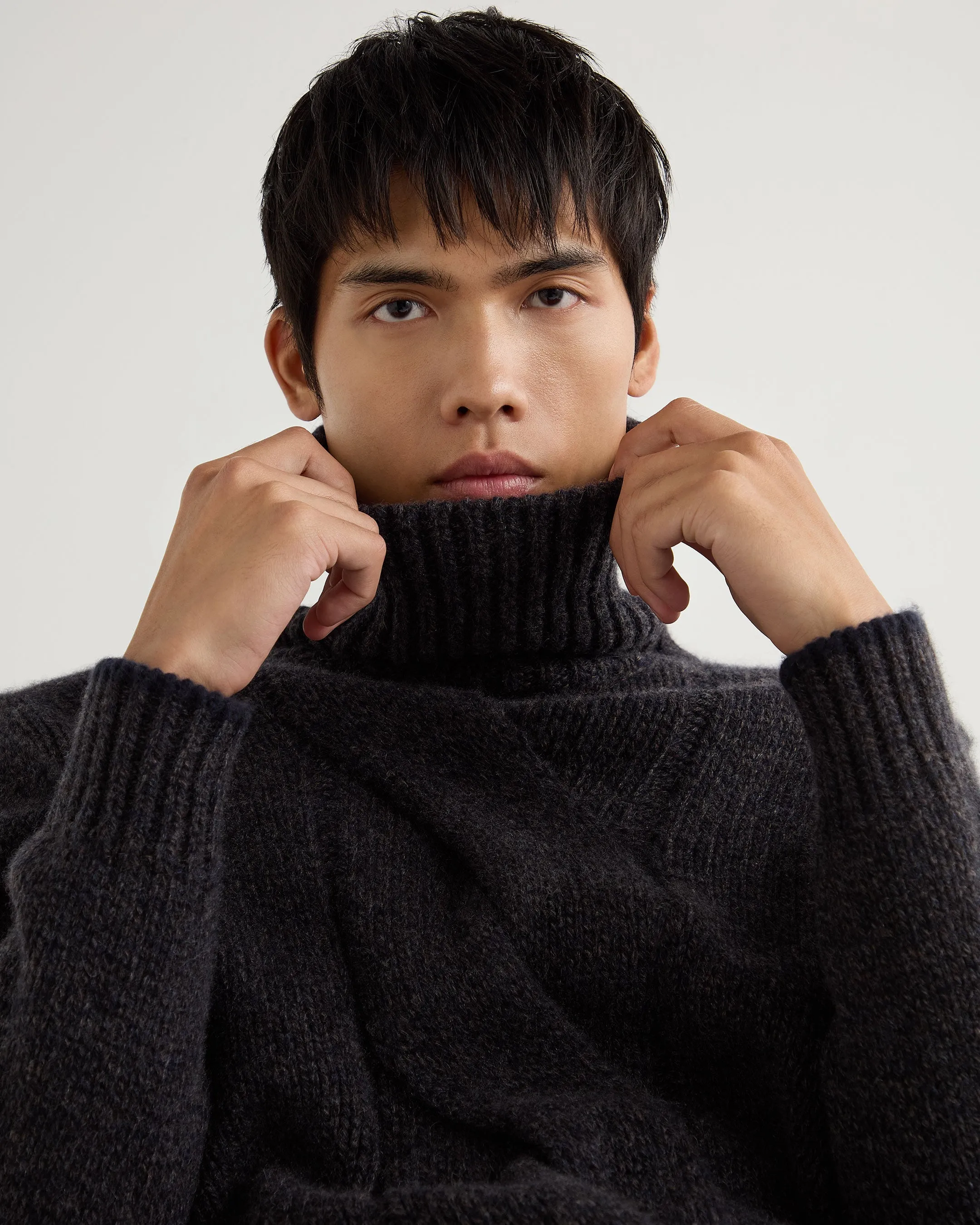 Men's Wandsworth Cable Turtle Cashmere Sweater Granite Grey